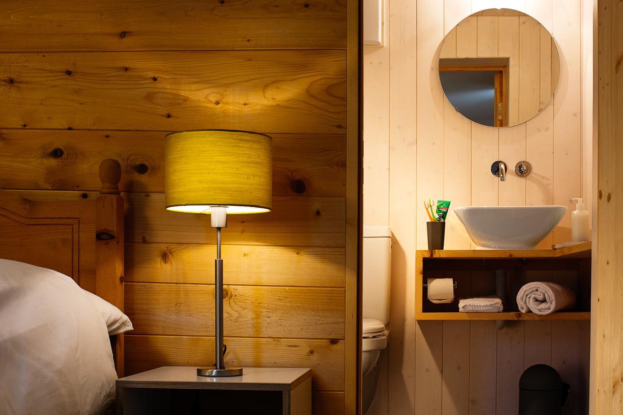 ホテル Landhus Almens エクステリア 写真