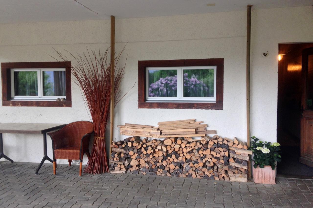 ホテル Landhus Almens エクステリア 写真
